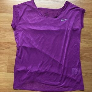 Women’s Nike dri-fit shirt size small
